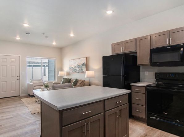 5740 E Lebridge St #5000-01
