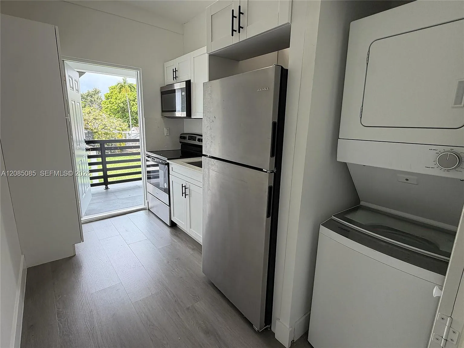 2 bed, 650 sqft, $2,600 — Photo 4