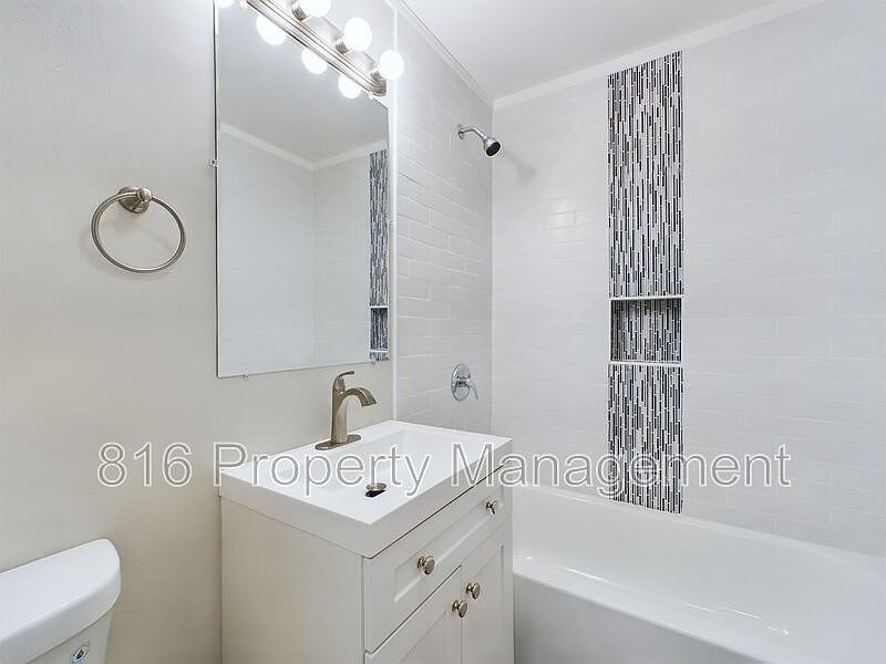 1st image of 4508 Indiana Ave