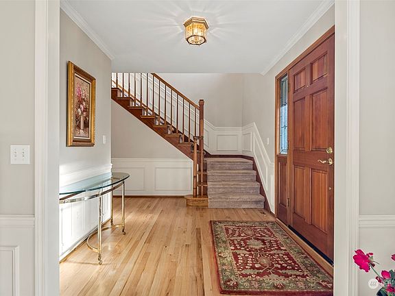 5th image of 24506 NE 11th Pl
