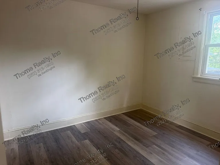 1201 Tarboro St — Photo 18