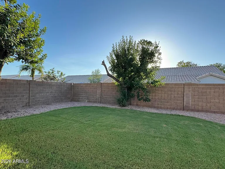 22366 N 68th Dr — Photo 30