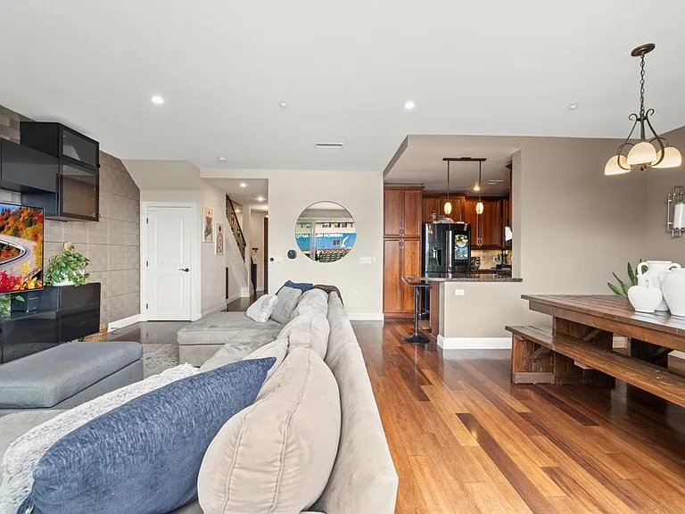 3972 Albatross St #202 — Photo 3