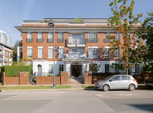 545 Foster Ave #203, Coquitlam, BC V3J 0B3