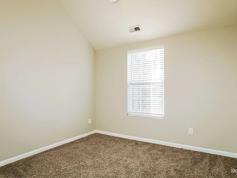 1014 Ujamaa Dr — Photo 11