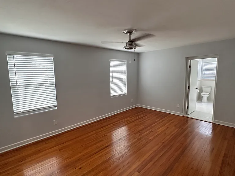 454 Shoreview Ave — Photo 3