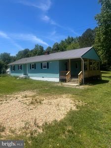 1807 Calvary Church Rd, Warsaw, VA, 22572
