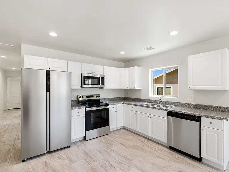 6201 N Reata Dr #2 — Photo 9