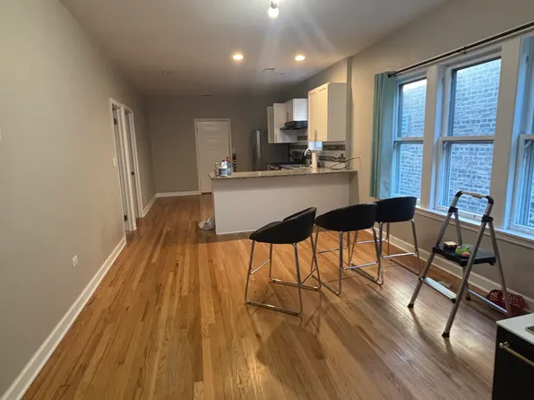 2925 N Keating Ave #2, Chicago, IL 60641