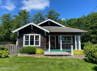25 SW Birch Ct, Warrenton, OR 97146
