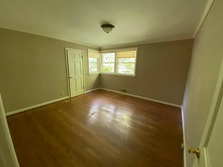 518 Huckleberry Rd — Photo 13