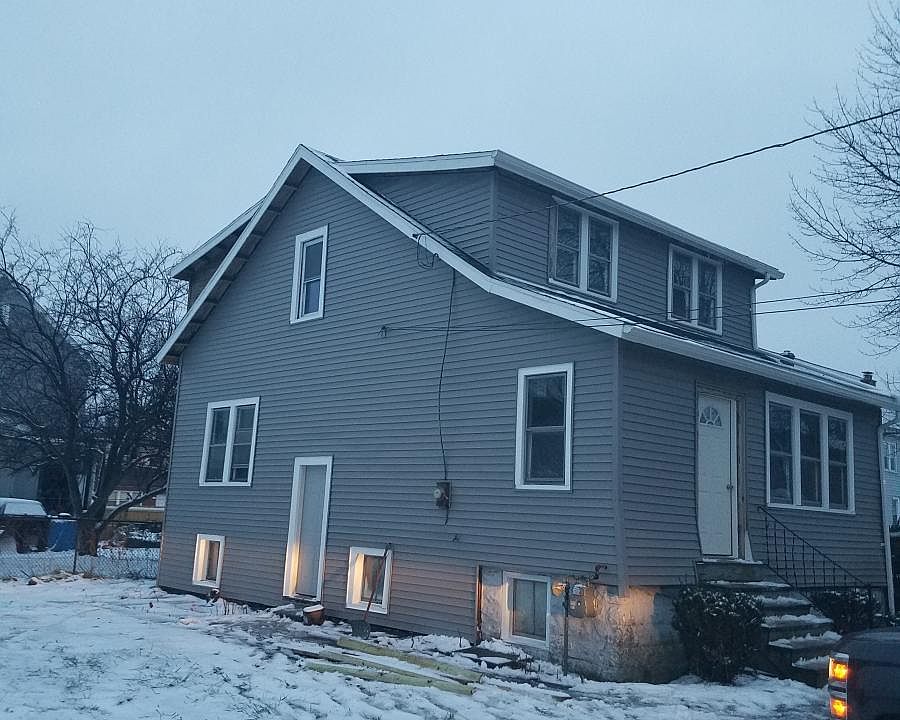 1st image of 329 Baraga St
