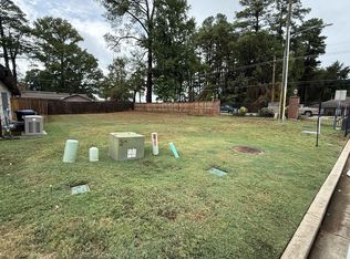 701 Cove Pl, Longview, TX 75604
