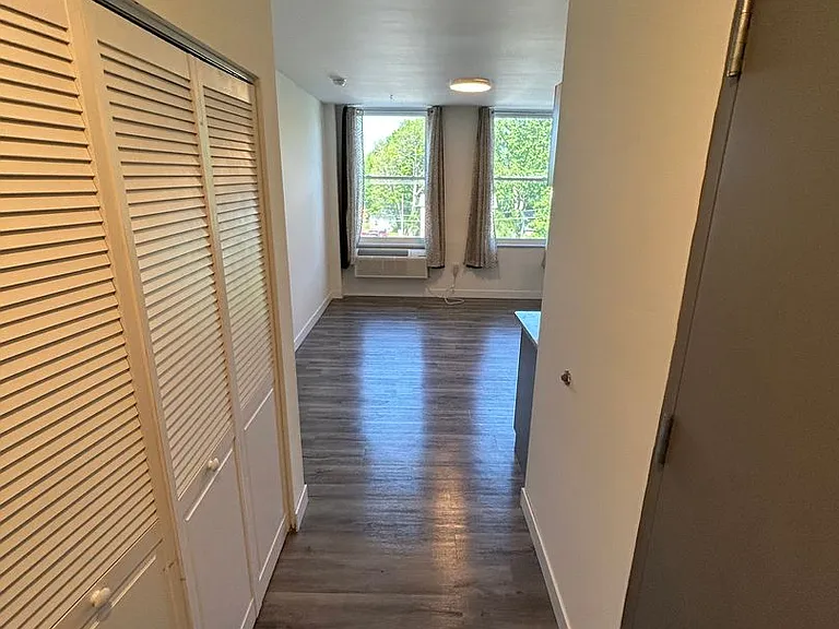 703 N Park 704 Tarn — Photo 30