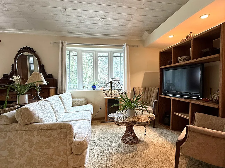 25460 Tierra Grande Dr — Photo 6