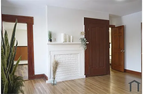 20 Perkins St Photo 1