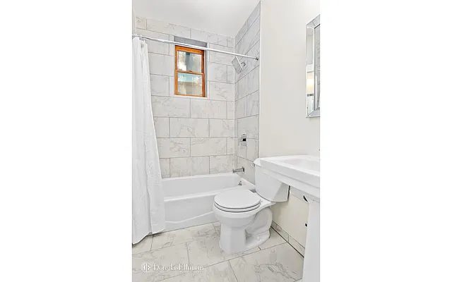 Rented by Douglas Elliman | media 23