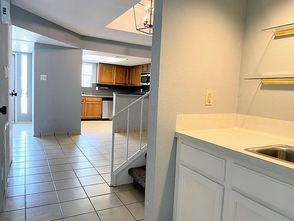 4th image of 14911 Wunderlich Dr APT 205