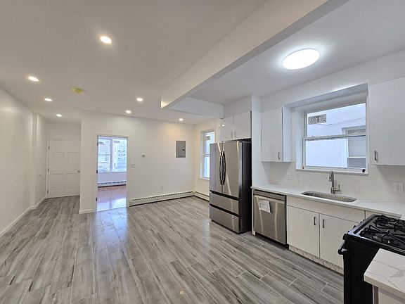 5th image of 23 Bay 7th St #1A
