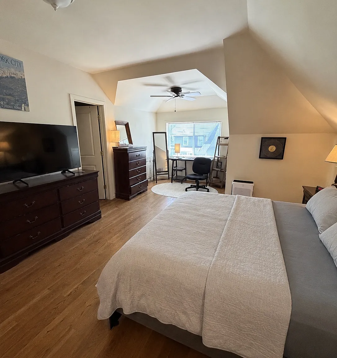 45 Hamilton Pl — Photo 2