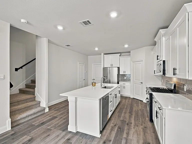 1012 Snapdragon Dr — Photo 16