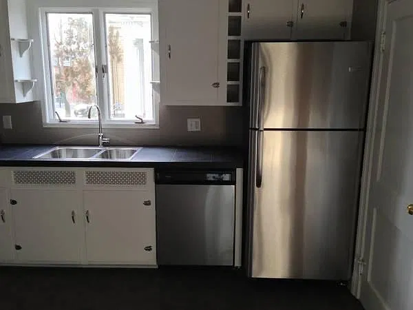 All new stainless kitchen w/dishwasher