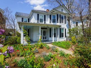 613 Locust Ave, Charlottesville, VA 22902