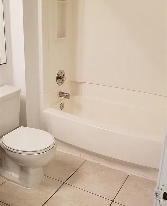 1st image of 3192 Coral Lake Ln