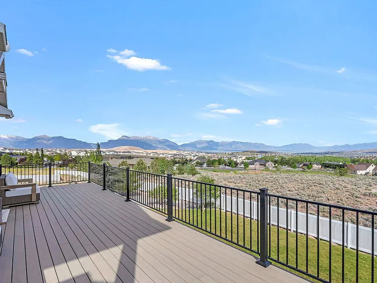 2872 E Sorrel Dr — Photo 25