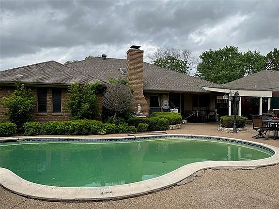 5th image of 502 Betsy Ross Dr