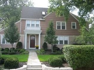 1945 Waltham Rd, Columbus, OH 43212