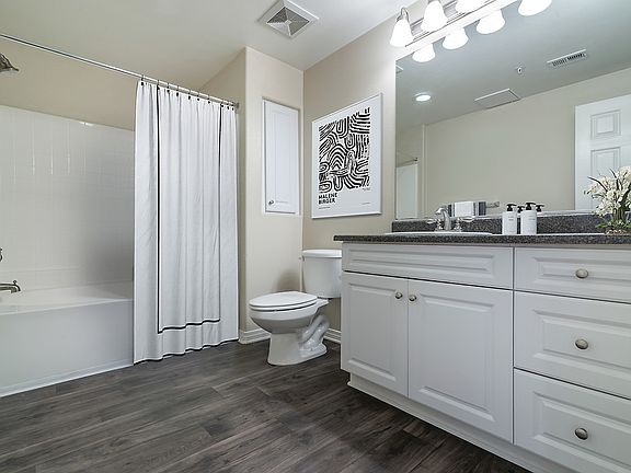 4th image of 24015 Copper Hill Dr #8310