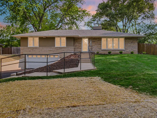 919 Francis Pl, Dyer, IN 46311