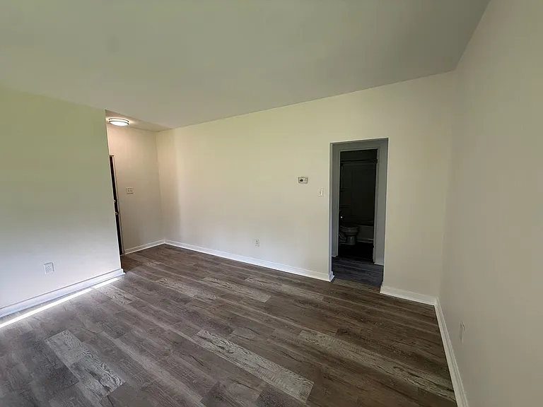 6000 Chambers Hill Rd — Photo 41