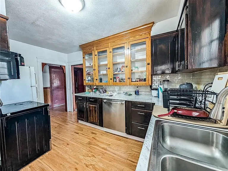 1423 Manville Rd #1 — Photo 10