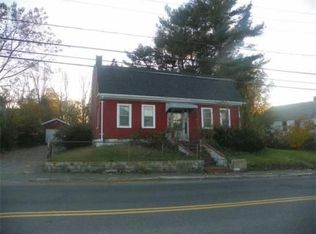 33 Plain St, Taunton, MA 02780