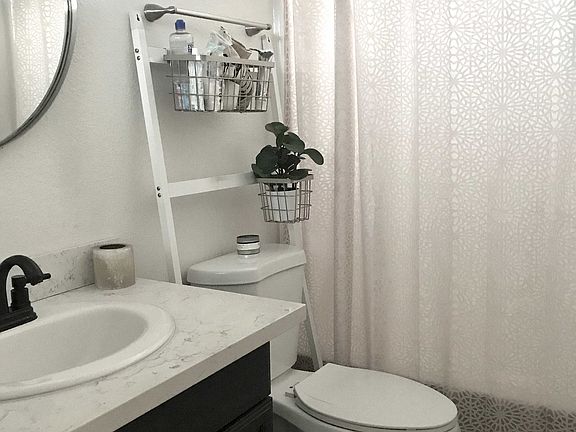 2nd image of 4495 North Ave APT 5
