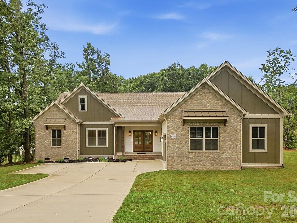 1st image of 4527 Burrenfort Dr