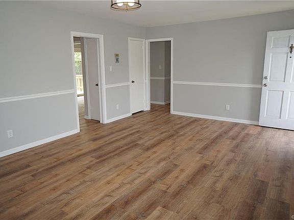 5th image of 6225 Gatesgreen Dr