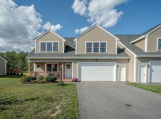 81 Ariel Cir #81, Sutton, MA 01590