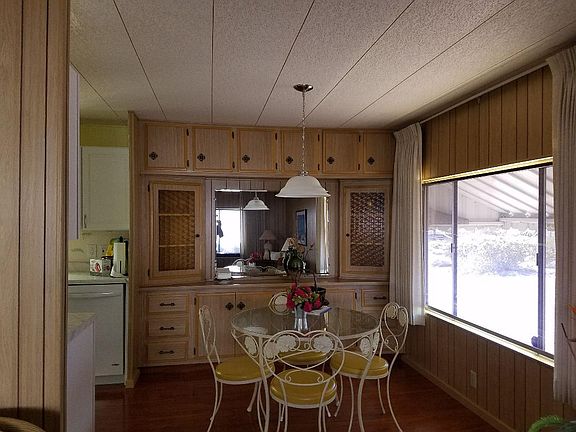 4th image of 69270 Crestwood Dr