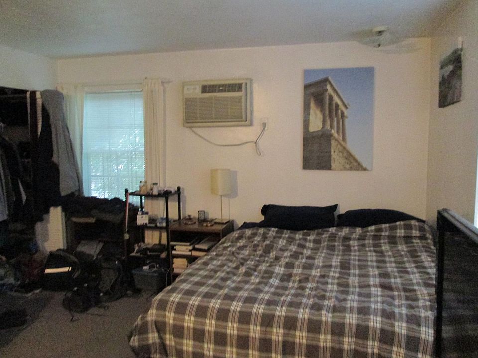 2nd image of 34 Clark St APT 2
