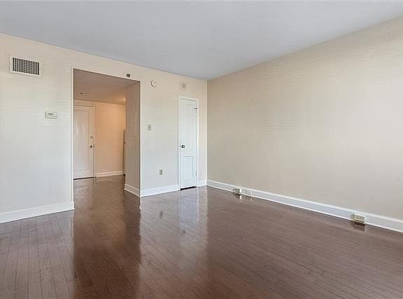 5th image of 1205 Saint Charles Ave APT 811