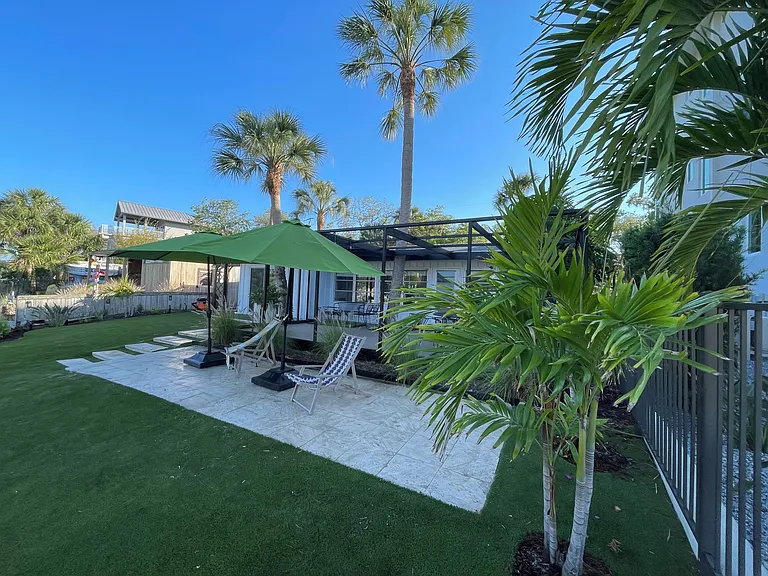 4907 Oxford Dr — Photo 5