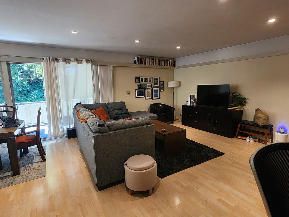 1st image of 67 Brookwood Rd APT 1