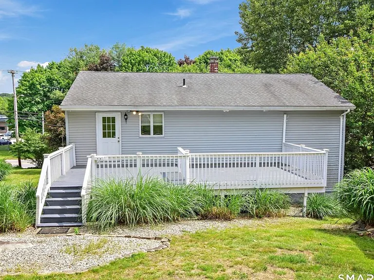 289 Salem Tpke — Photo 4
