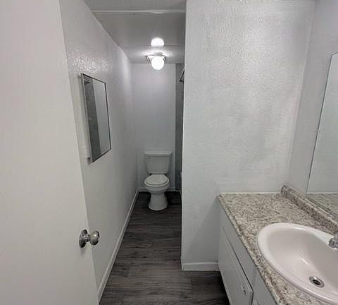 5th image of 407 Gladstell St APT 90
