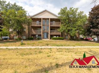35390 Van Born Rd APT 303, Wayne, MI 48184