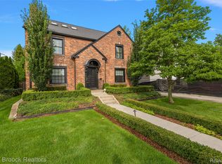 788 Pierce St, Birmingham, MI 48009