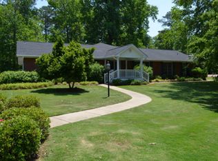 548 Cary Dr, Auburn, AL 36830